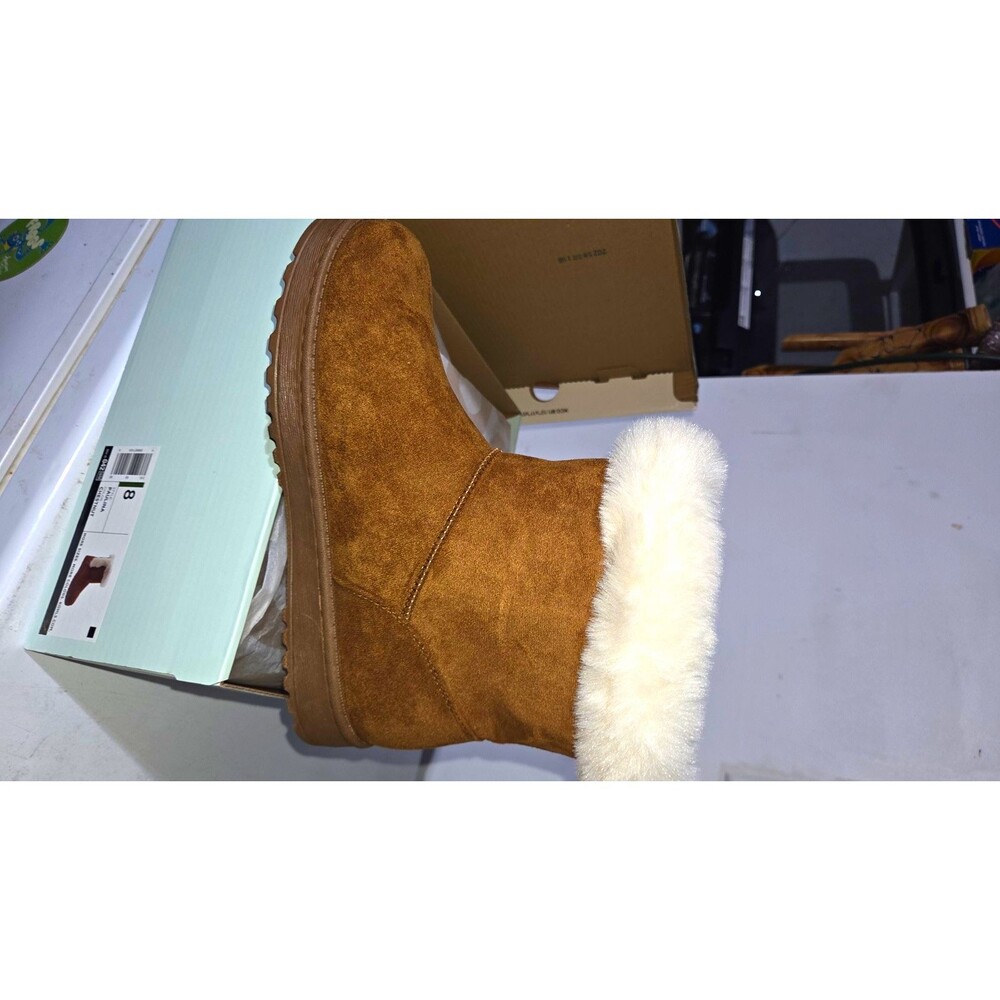 SO Paulina Women’s Brown Faux Suede Faux Fur Lined Ankle Bootie, US 8